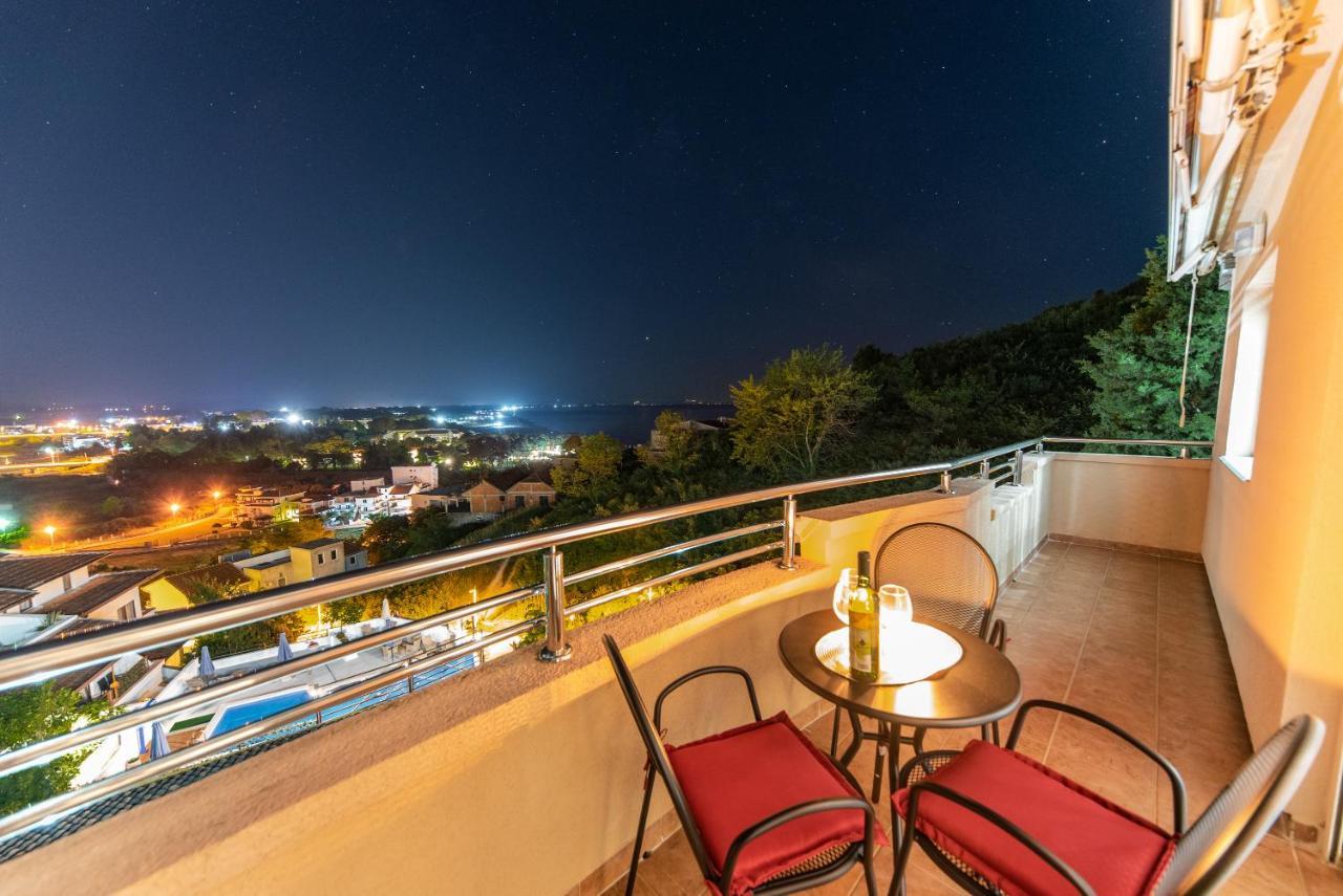 Apartments Villa Egzon Ulcinj Buitenkant foto