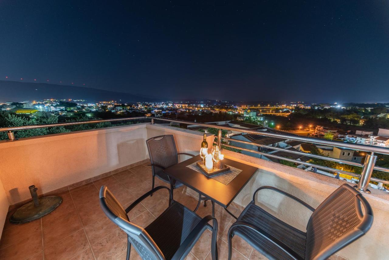 Apartments Villa Egzon Ulcinj Buitenkant foto
