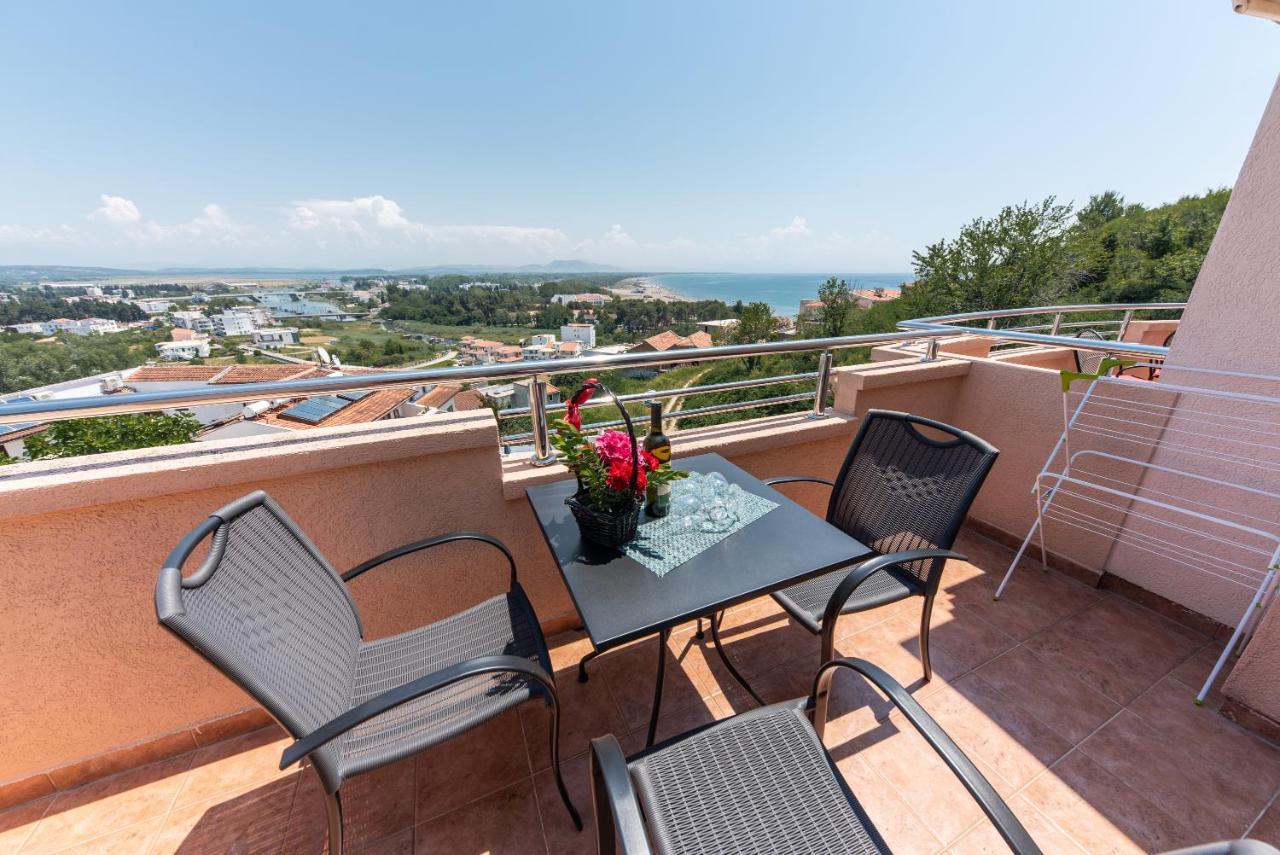 Apartments Villa Egzon Ulcinj Buitenkant foto