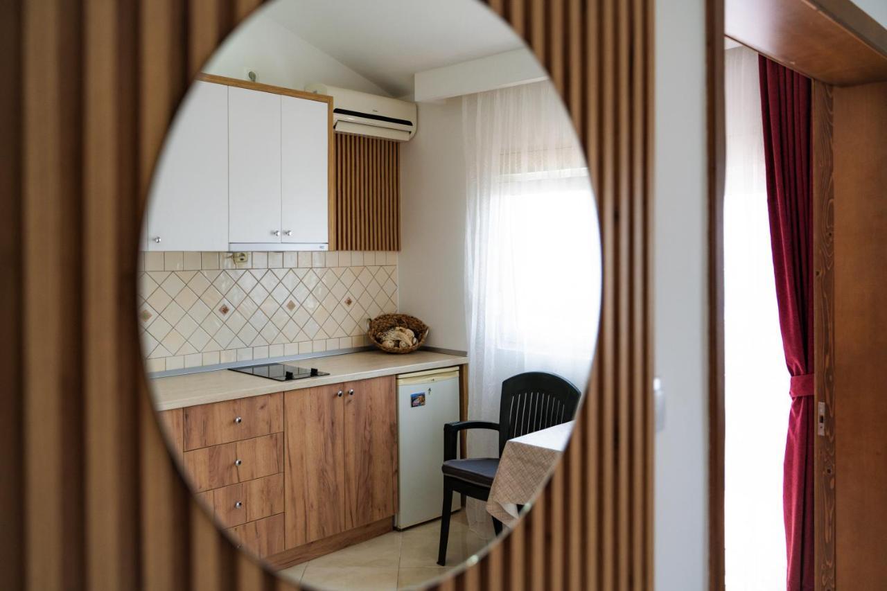 Apartments Villa Egzon Ulcinj Buitenkant foto