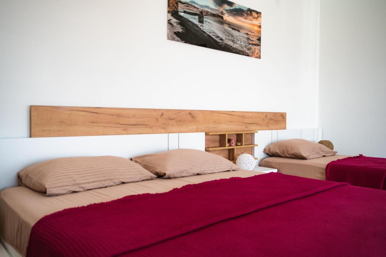 Apartments Villa Egzon Ulcinj Buitenkant foto